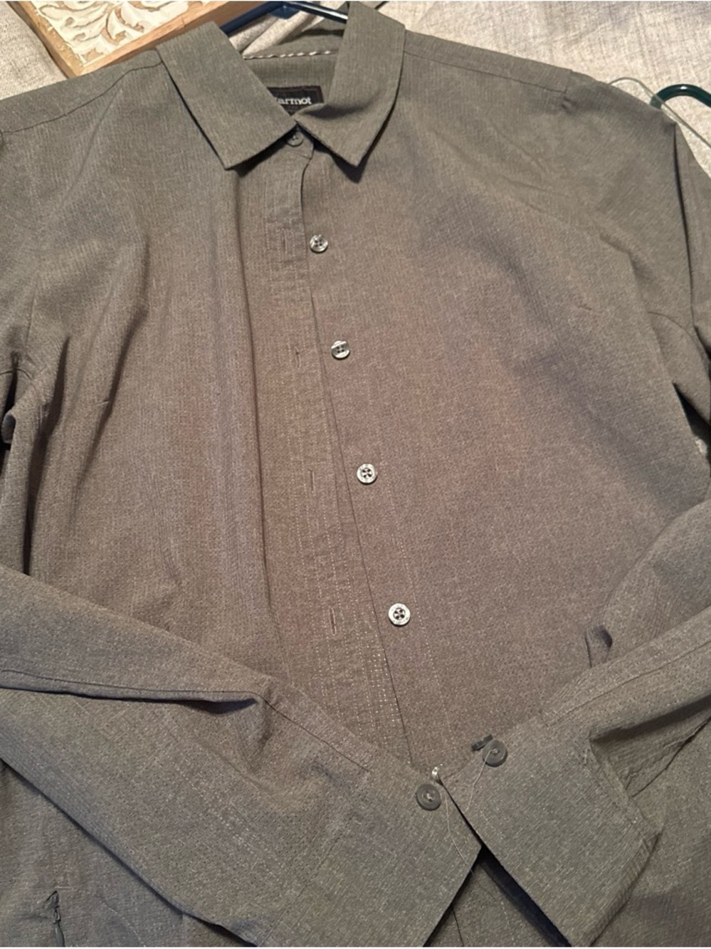 Marmot Women’s Long-Sleeve Button-Up Shirt — Gray
